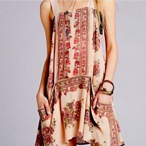 Free People Paradise Song Tunic, Sleeveless Mini Dress, Red Roses and Cream S